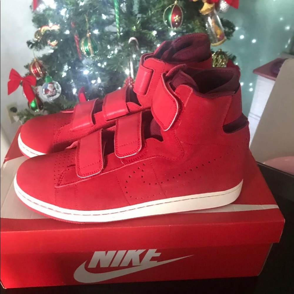 NIKE TZ - 85 GAME RED TEAM RED  NEW Men Size 12